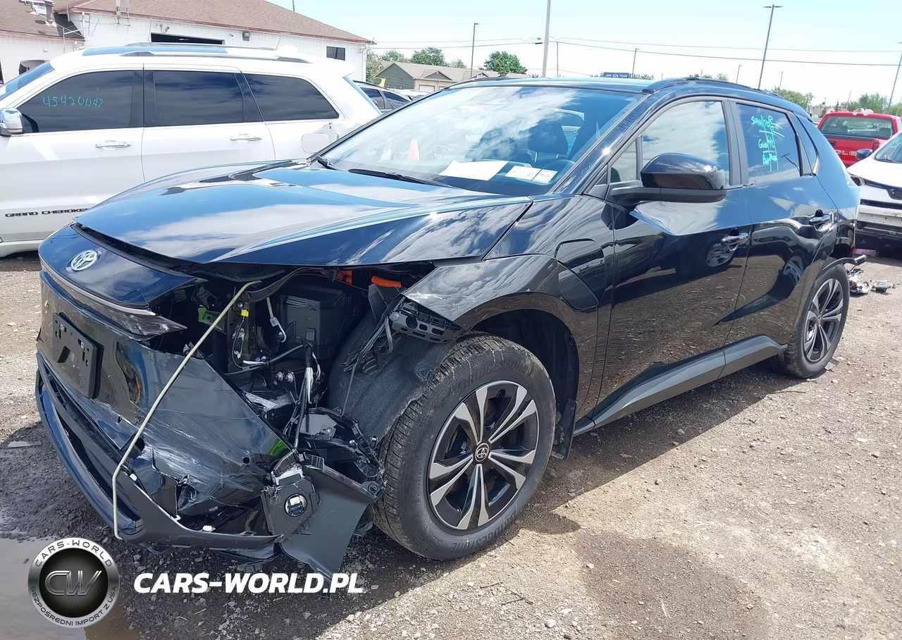 2025 Toyota Bz4X Xle VIN:JTMABACA1SA104227 - 2