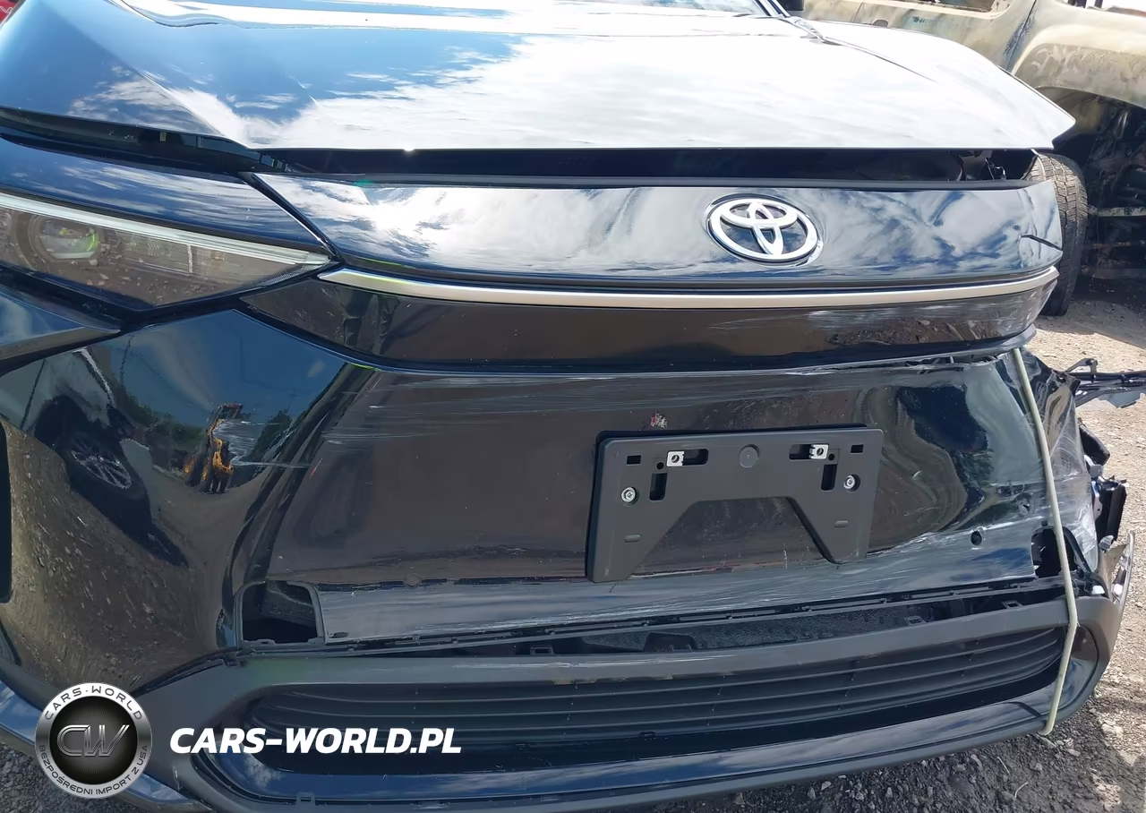 2025 Toyota Bz4X Xle VIN:JTMABACA1SA104227 - 21