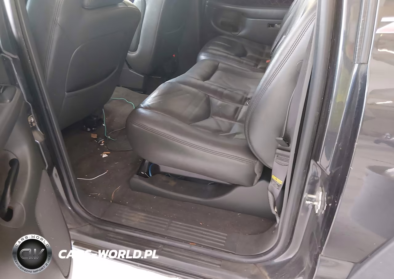 2004 Chevrolet Avalanche 1500 VIN:3GNEK12T94G279082 - 8