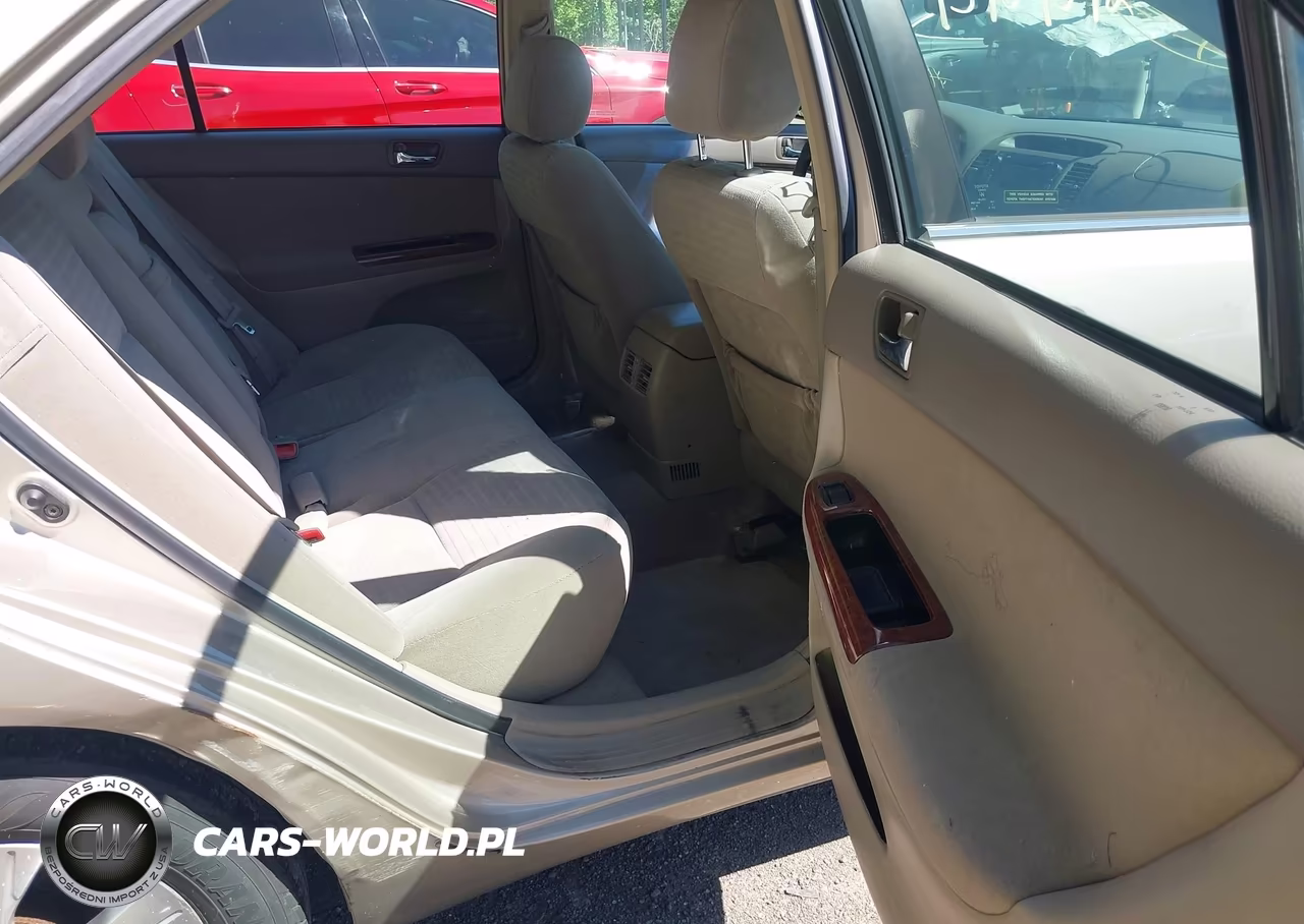 2005 Toyota Camry Xle VIN:4T1BE30K55U077827 - 8
