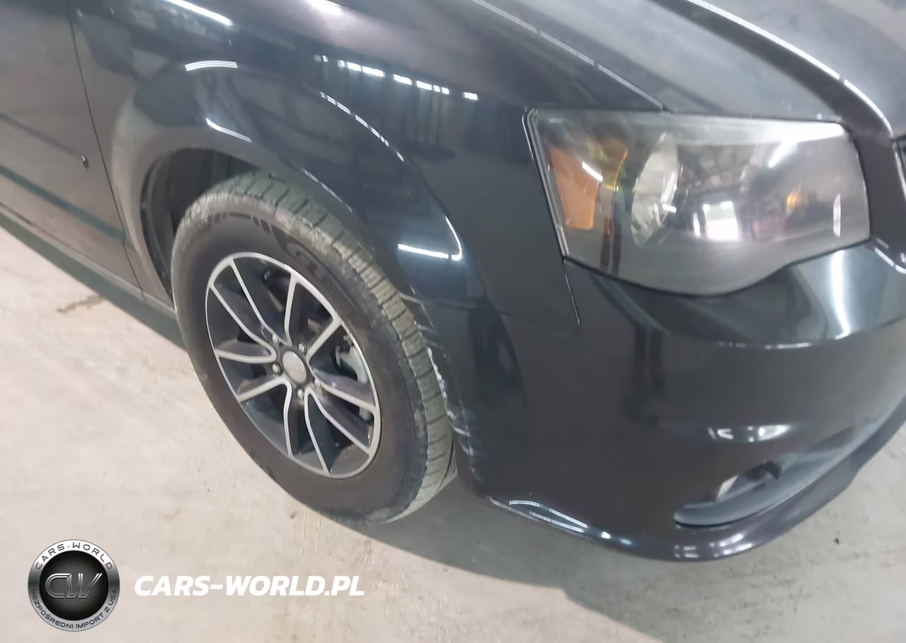 2016 Dodge Grand Caravan R-T VIN:2C4RDGEG3GR312016 - 6