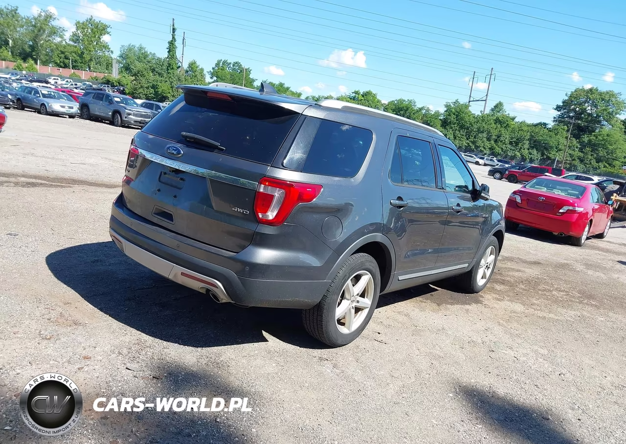 2016 Ford Explorer Xlt VIN:1FM5K8D87GGC53473 - 4