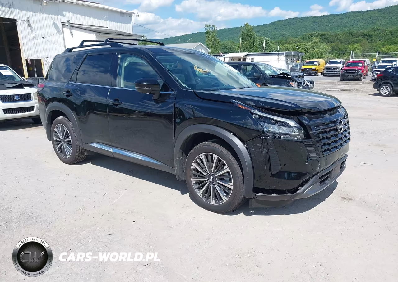 2026 Nissan Pathfinder Platinum – zdjęcie 1 z 17