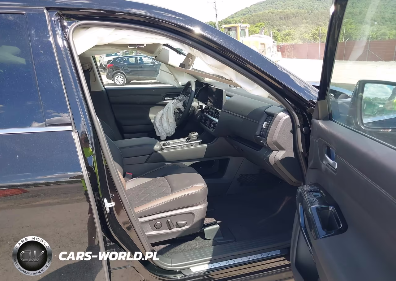 2026 Nissan Pathfinder Platinum VIN:5N1DR3DJ0TC243849 - 5