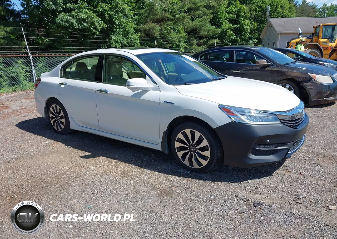 2017 Honda Accord Hybrid Touring – zdjęcie 1 z 17