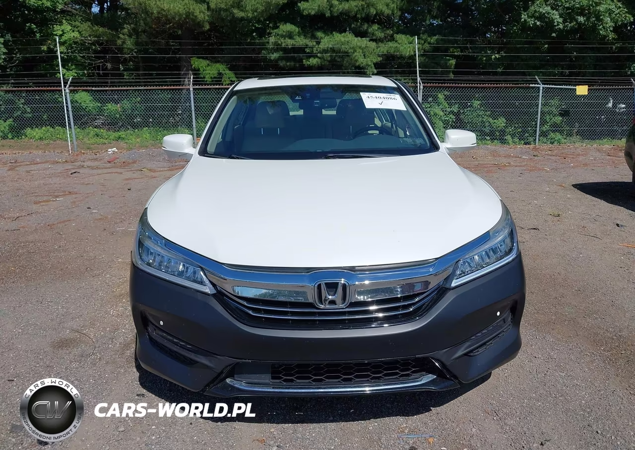 2017 Honda Accord Hybrid Touring VIN:JHMCR6F70HC013043 - 12