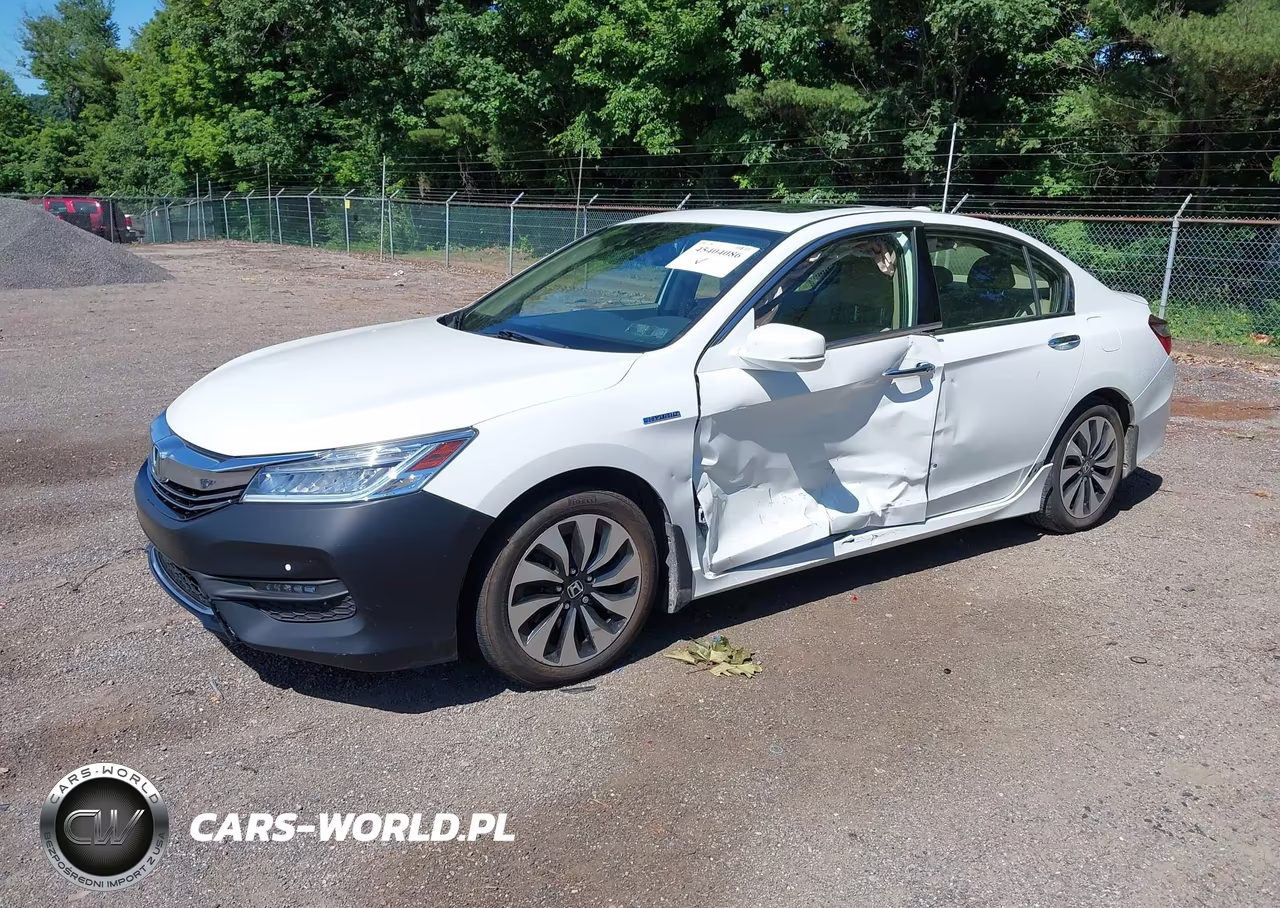 2017 Honda Accord Hybrid Touring VIN:JHMCR6F70HC013043 - 2