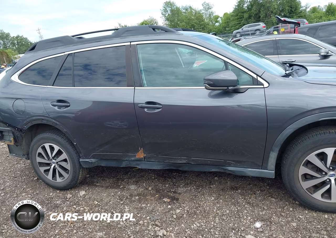 2020 Subaru Outback Premium VIN:4S4BTACC7L3182368 - 14