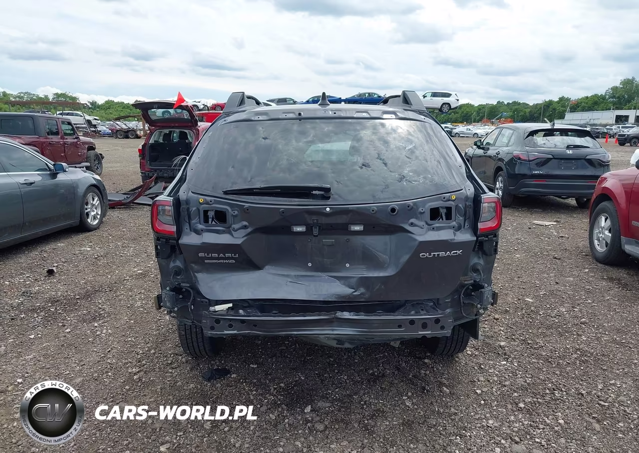 2020 Subaru Outback Premium VIN:4S4BTACC7L3182368 - 17