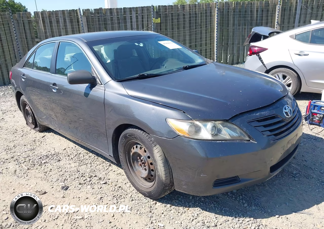 2007 Toyota Camry Le – zdjęcie 1 z 16