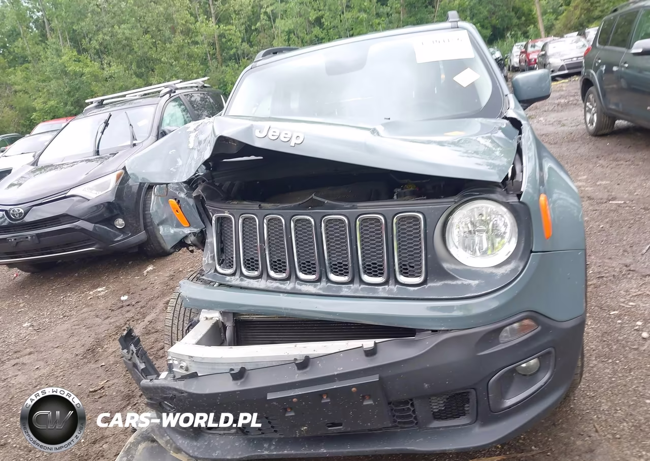 2017 Jeep Renegade Latitude 4X4 VIN:ZACCJBBBXHPF14156 - 12
