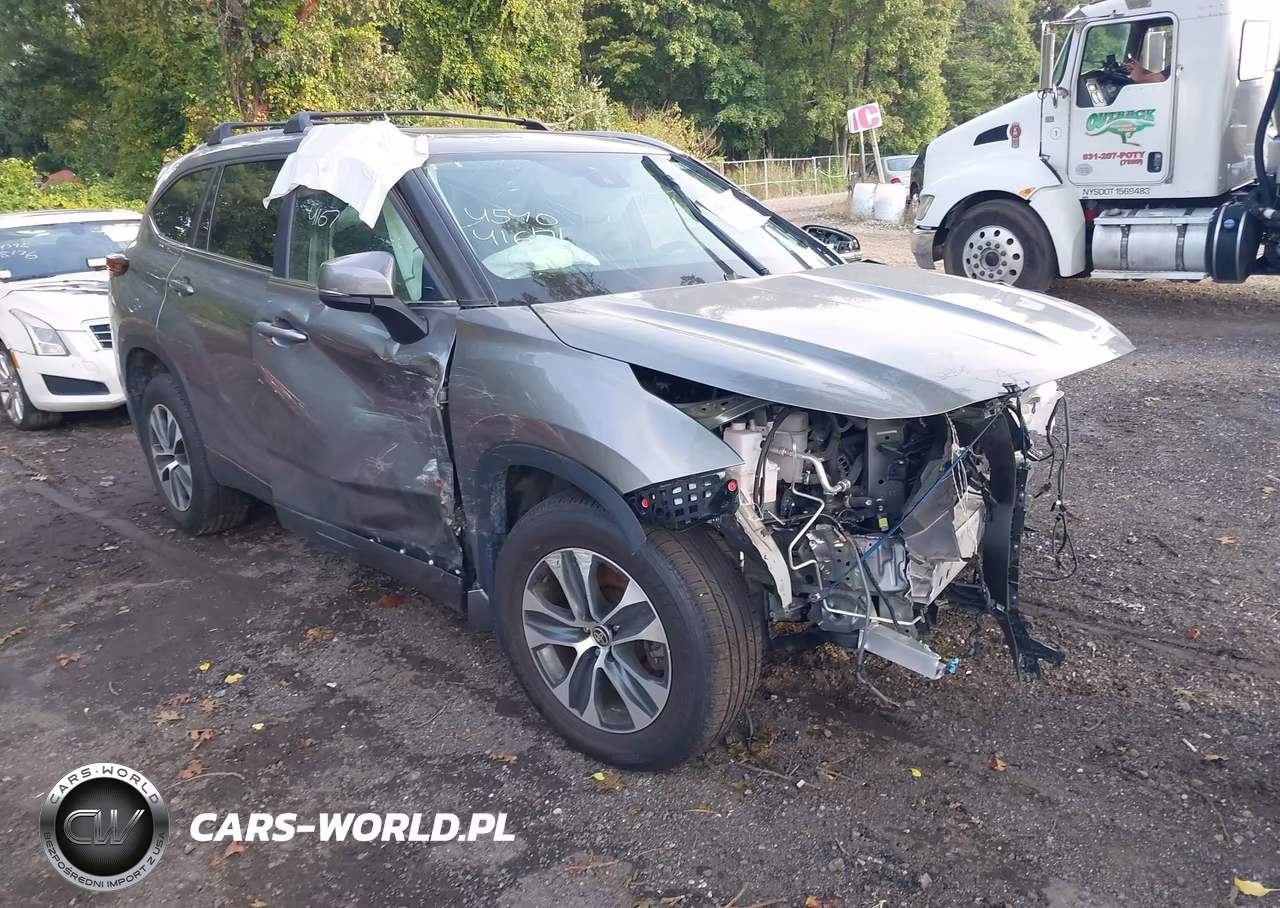 2026 Toyota Highlander Xle