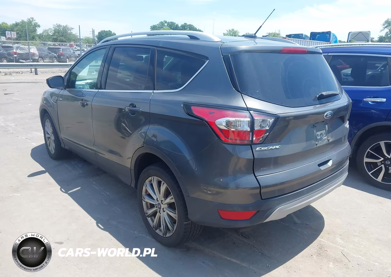 2017 Ford Escape Titanium VIN:1FMCU9J98HUF09577 - 3