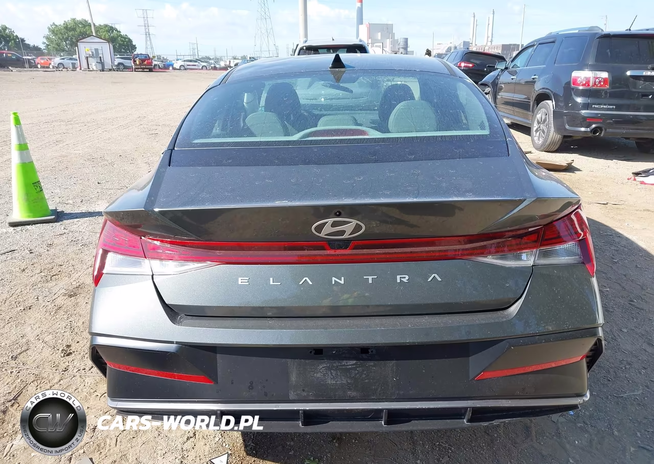 2025 Hyundai Elantra Sel Convenience VIN:KMHLS4DG4SU963836 - 16