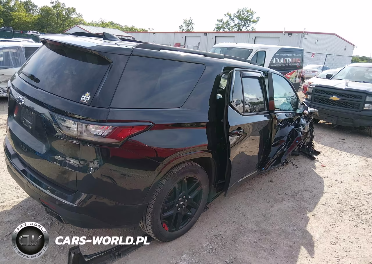 2019 Chevrolet Traverse Premier VIN:1GNERKKW0KJ289572 - 4