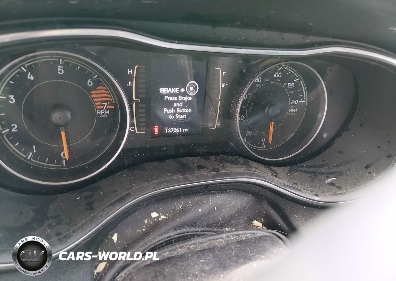 2020 Jeep Cherokee Latitude Plus 4X4 VIN:1C4PJMLB5LD602566 - 7