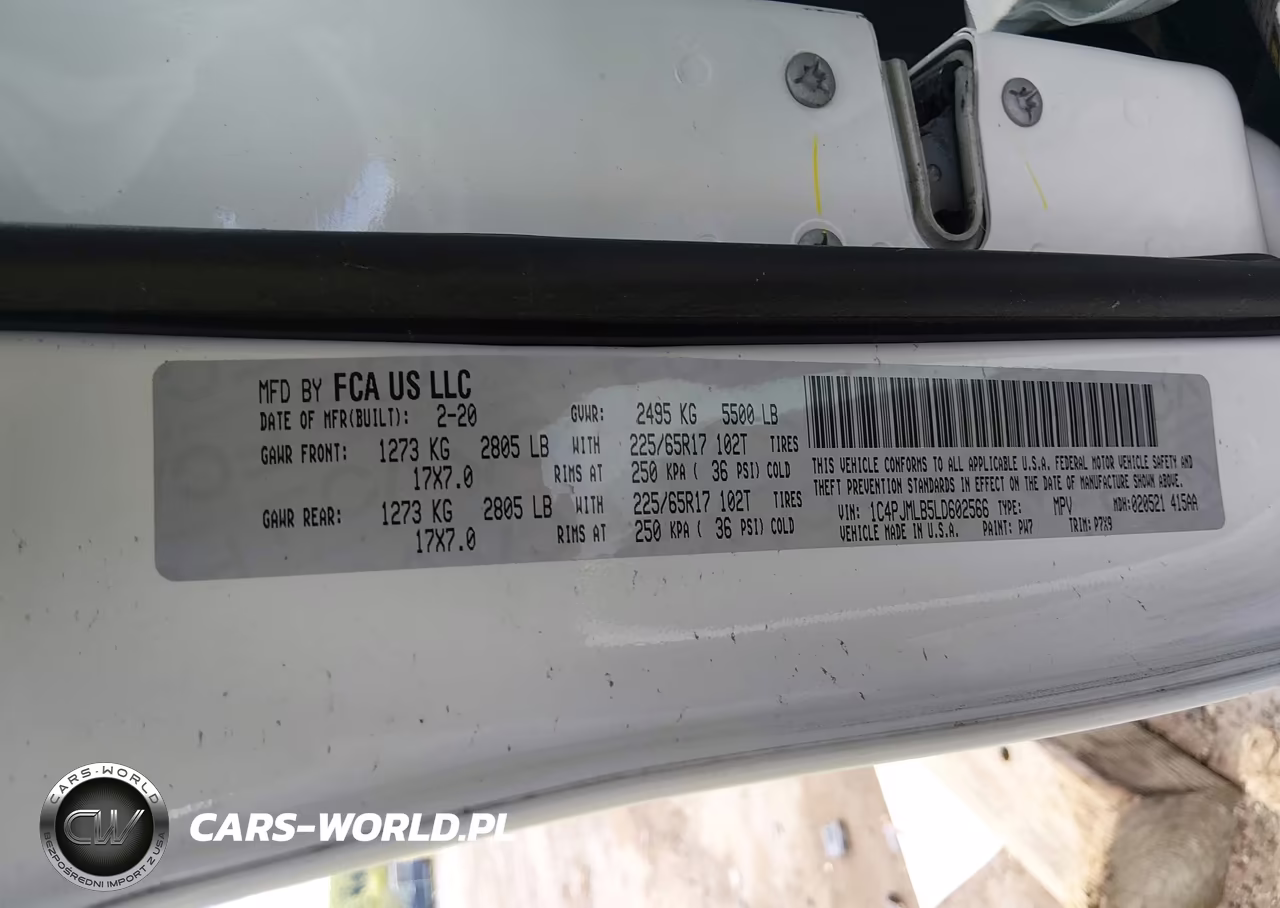 2020 Jeep Cherokee Latitude Plus 4X4 VIN:1C4PJMLB5LD602566 - 9