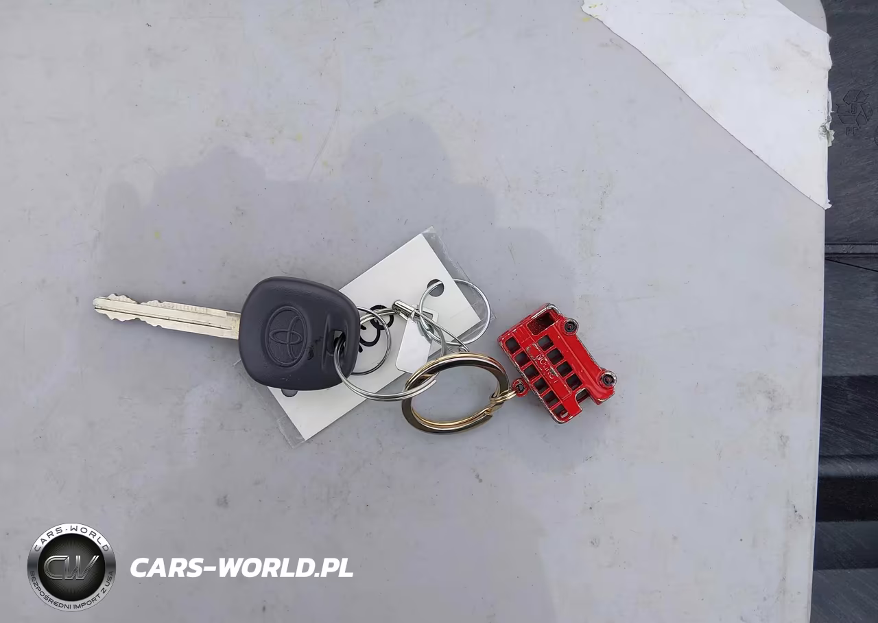 2017 Toyota Camry Le VIN:4T1BF1FKXHU798030 - 11