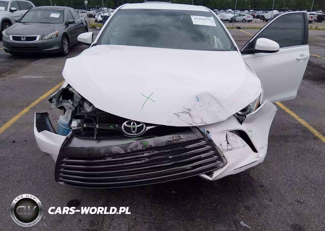 2017 Toyota Camry Le VIN:4T1BF1FKXHU798030 - 6