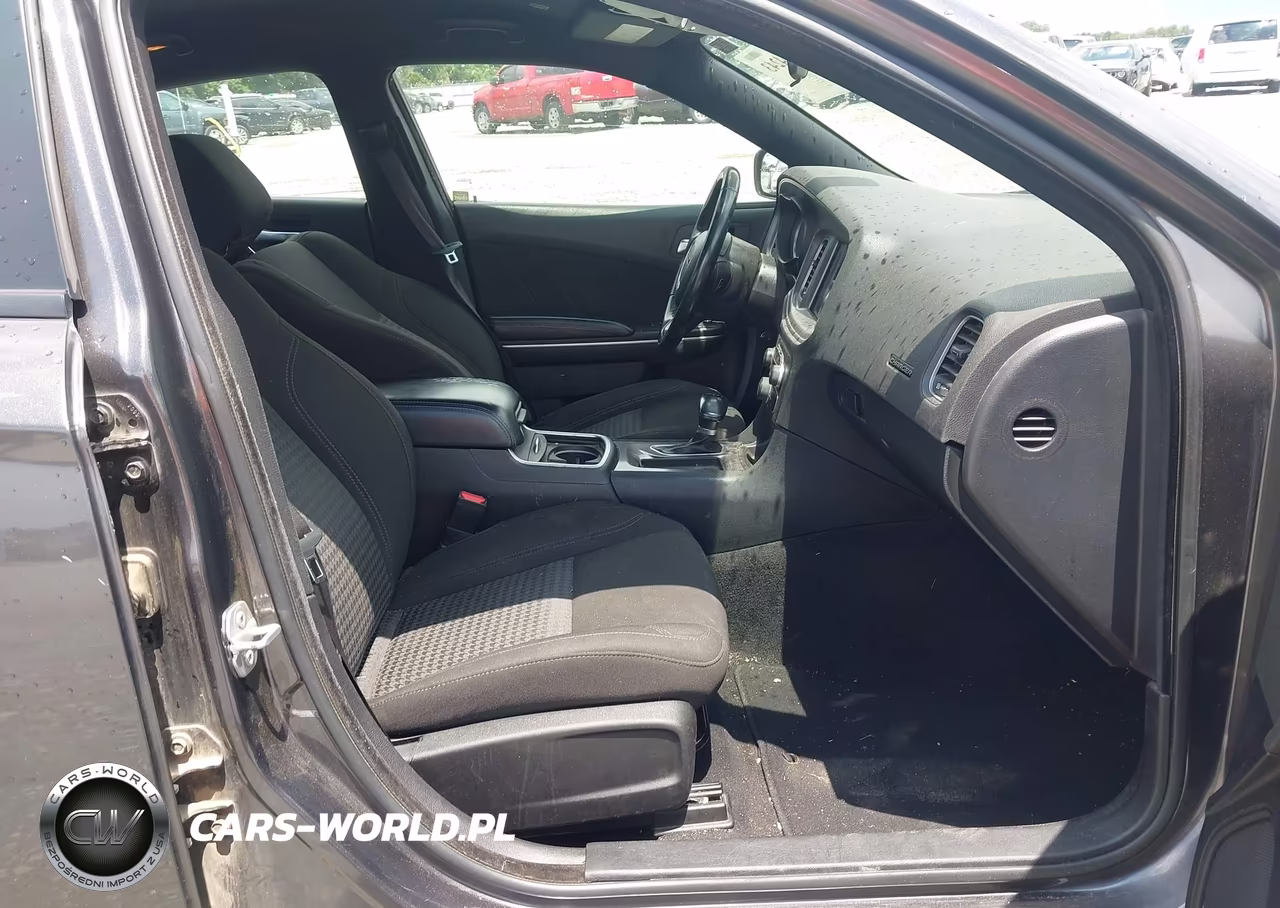 2023 Dodge Charger Sxt VIN:2C3CDXBG0PH568649 - 5