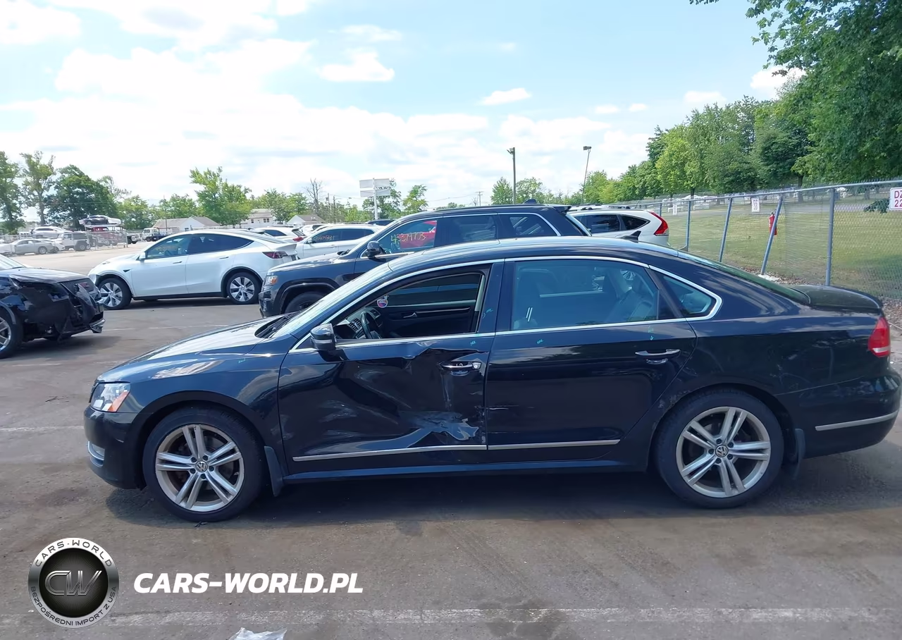 2015 Volkswagen Passat 2.0L Tdi Sel Premium VIN:1VWCV7A39FC054806 - 14
