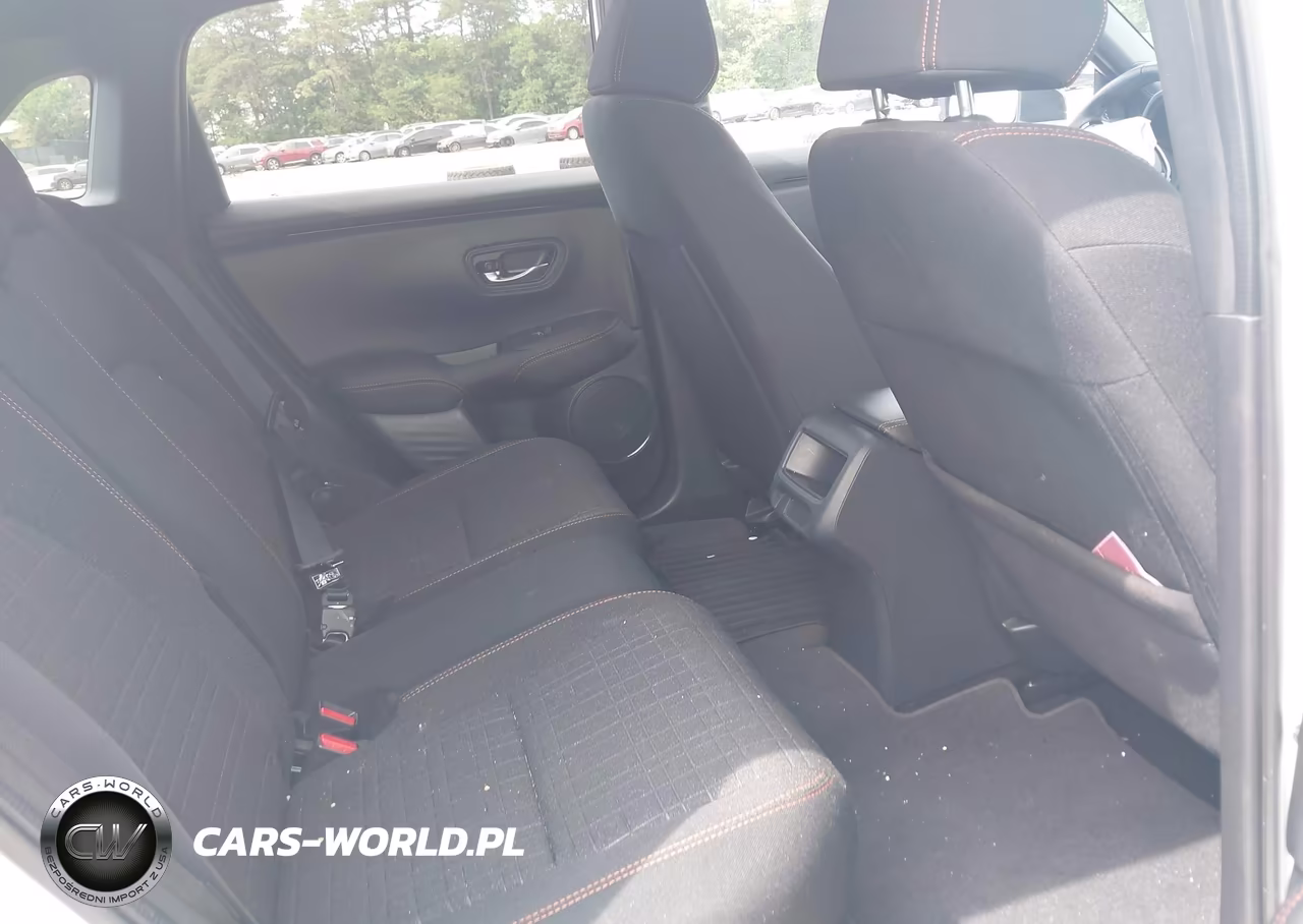 2026 Honda Hr-V Awd Sport VIN:3CZRZ2H56TM718768 - 8