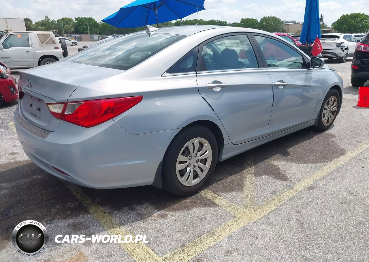 2013 Hyundai Sonata Gls VIN:5NPEB4AC5DH521630 - 4
