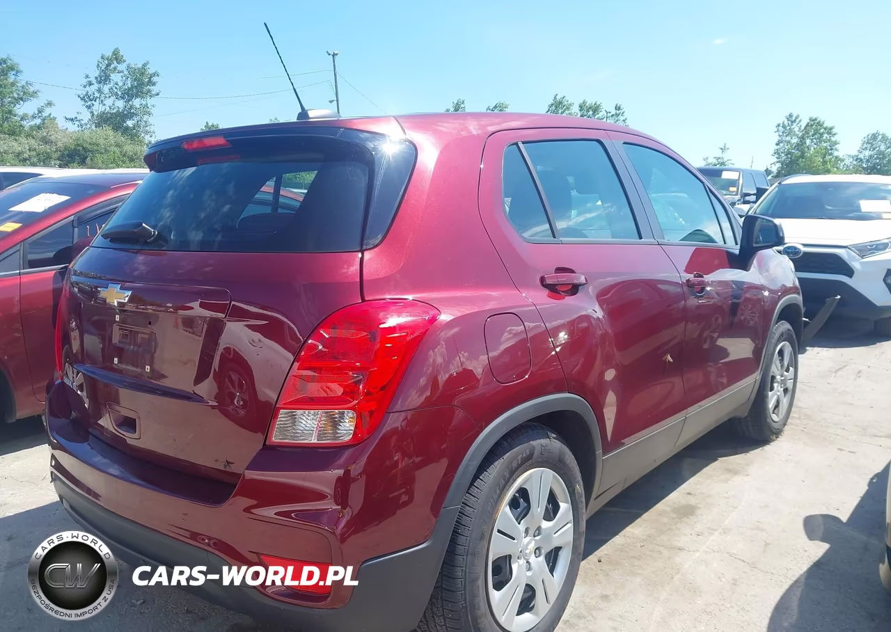 2017 Chevrolet Trax Ls VIN:3GNCJKSB1HL275158 - 4