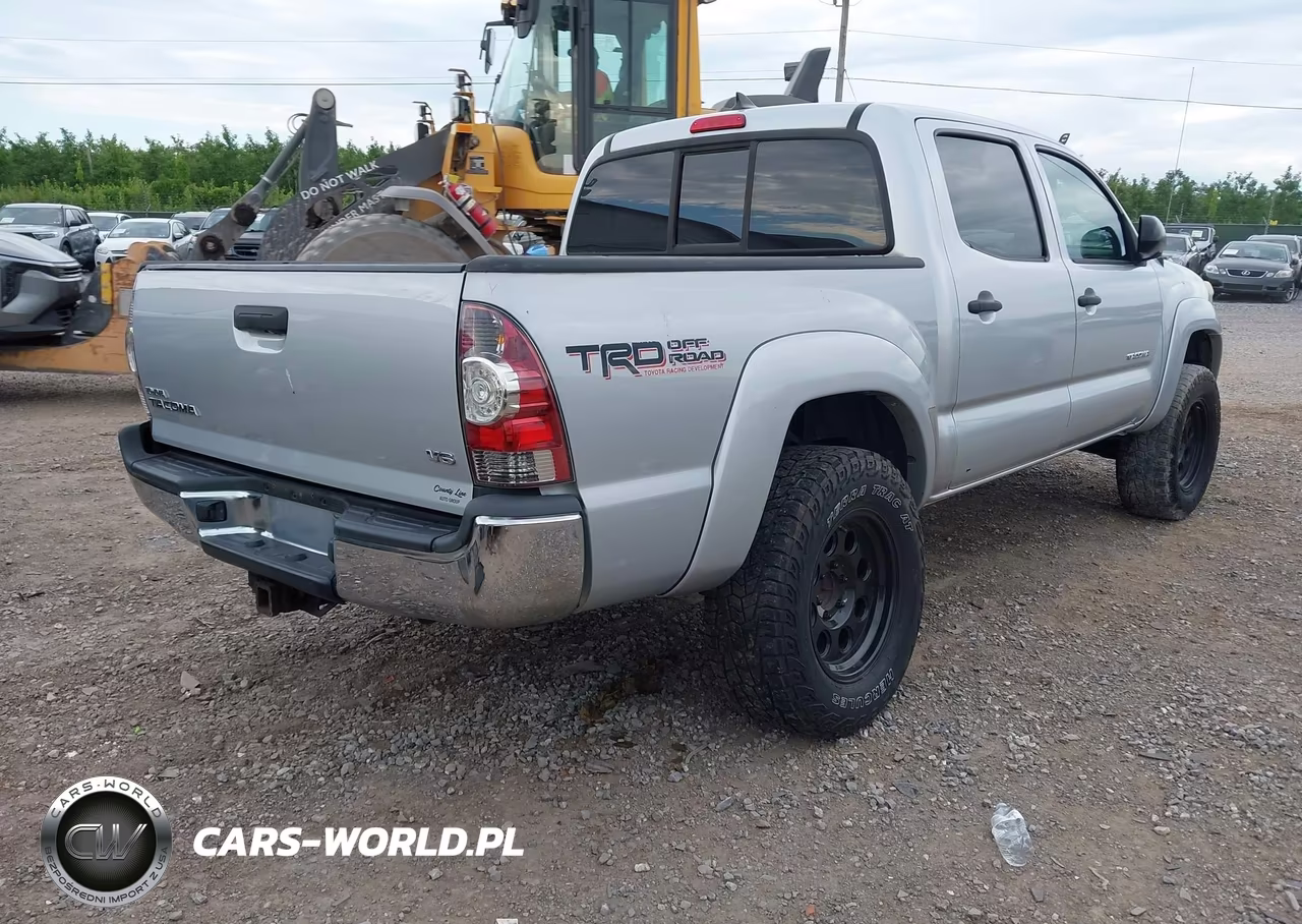 2012 Toyota Tacoma Base V6 VIN:5TFLU4EN0CX029944 - 4
