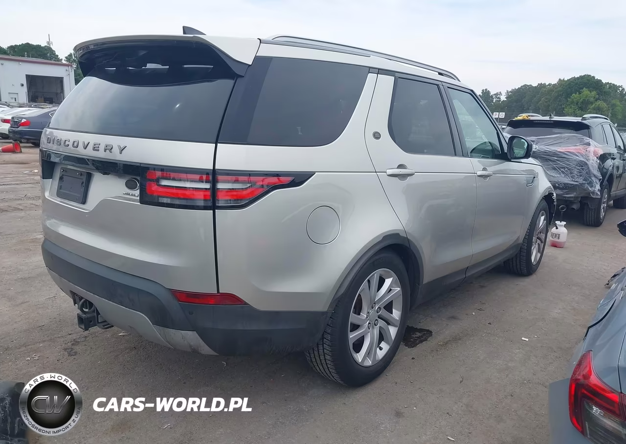 2017 Land Rover Discovery Hse VIN:SALRRBBV9HA034910 - 4