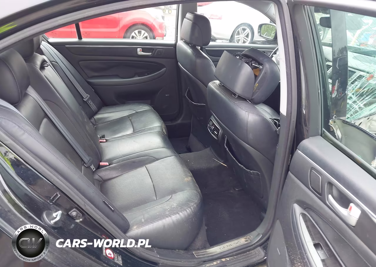 2014 Hyundai Genesis 3.8 VIN:KMHGC4DD4EU265624 - 8