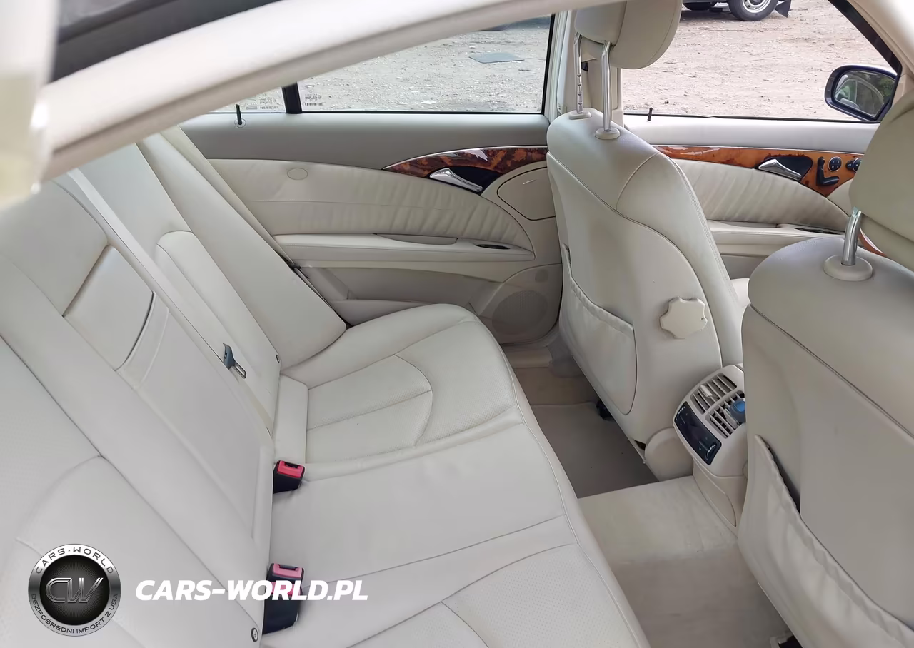 2003 Mercedes-Benz E 500 VIN:WDBUF70J43A333381 - 8