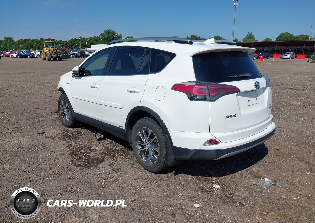2017 Toyota Rav4 Hybrid Xle VIN:JTMRJREV5HD152826 - 3