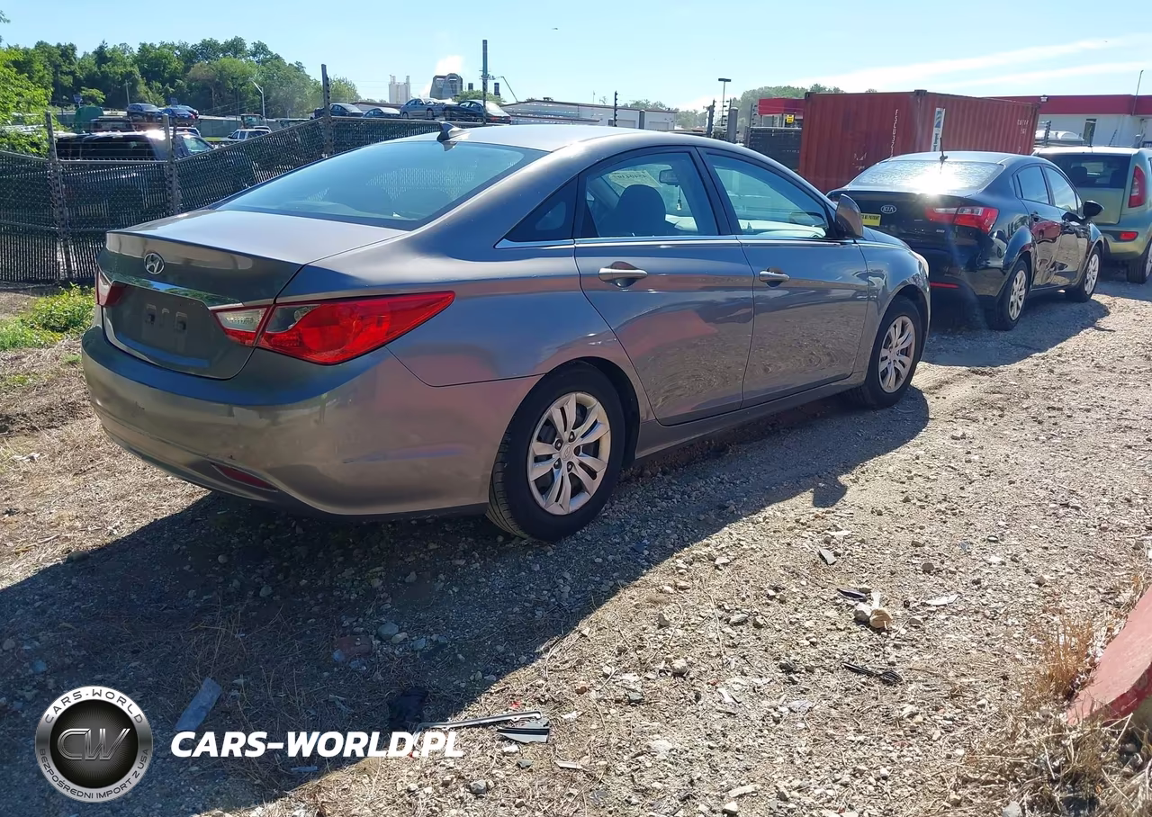 2012 Hyundai Sonata Gls VIN:5NPEB4AC9CH314933 - 4