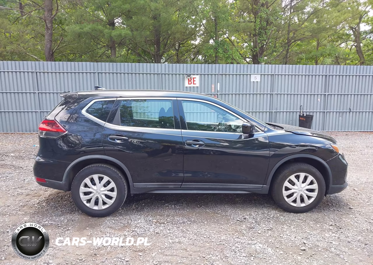 2018 Nissan Rogue S VIN:KNMAT2MV6JP546775 - 13