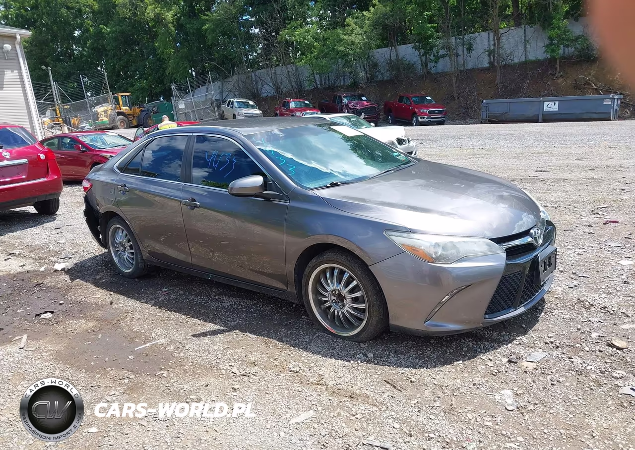 2017 Toyota Camry Se – zdjęcie 1 z 16