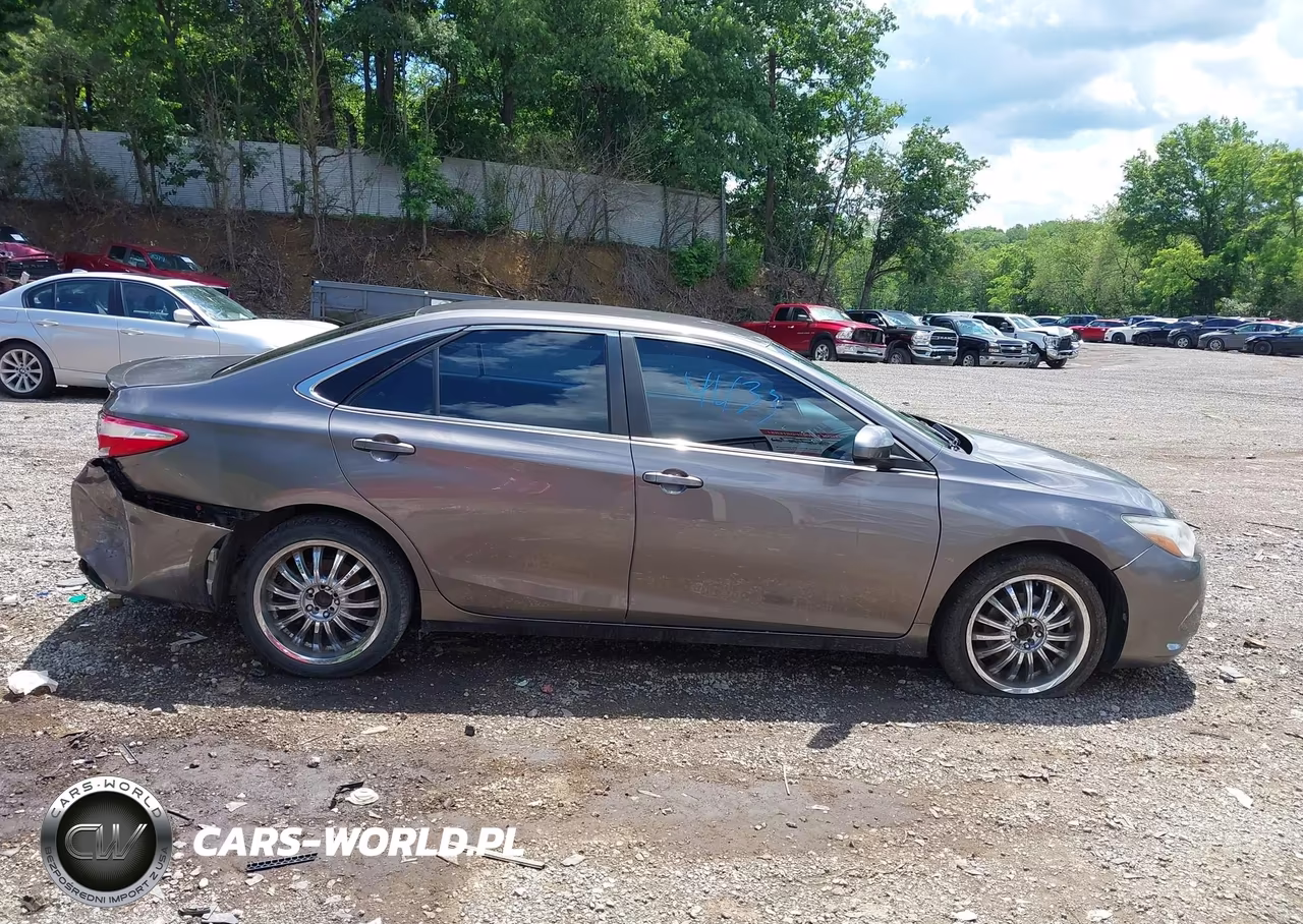 2017 Toyota Camry Se VIN:4T1BF1FKXHU803632 - 13