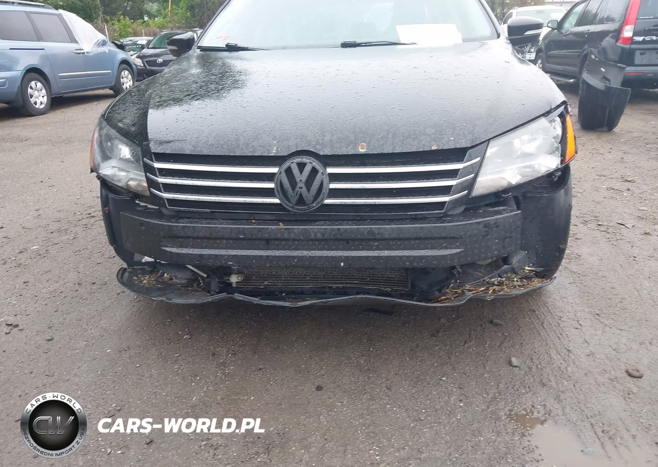 2015 Volkswagen Passat 1.8T S VIN:1VWAT7A31FC019173 - 6