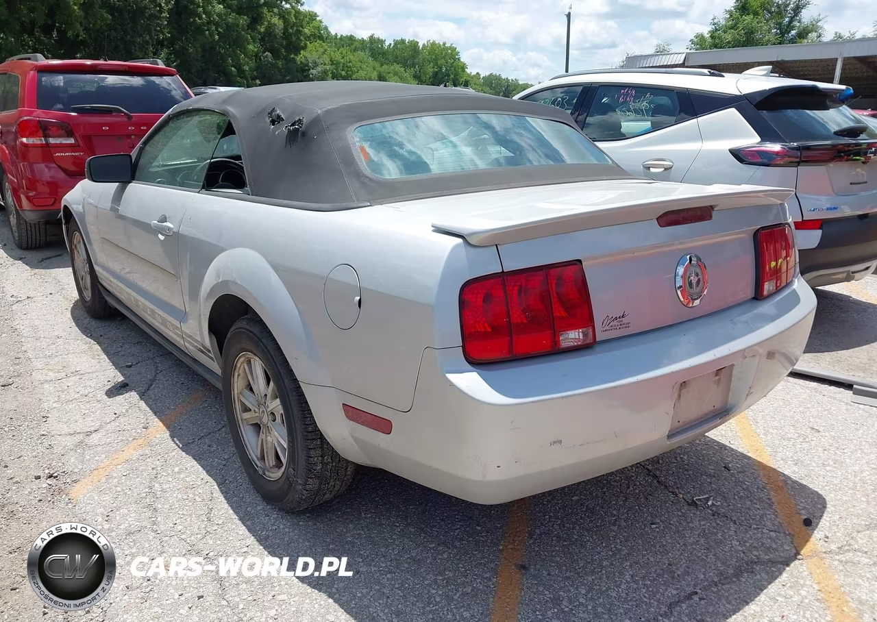 2007 Ford Mustang V6 Deluxe-V6 Premium VIN:1ZVFT84N575206284 - 3