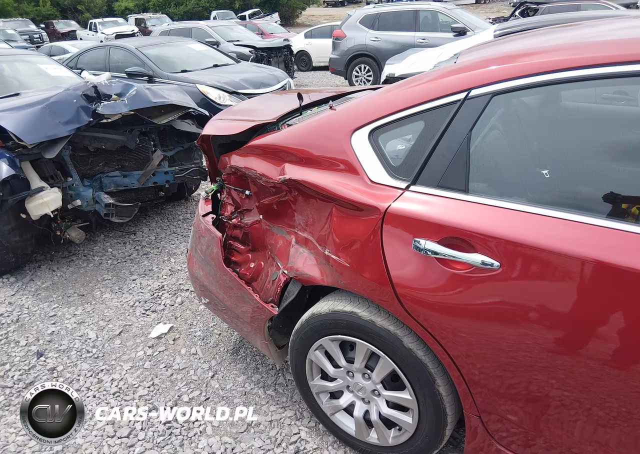 2014 Nissan Altima 2.5 S VIN:1N4AL3AP2EN383898 - 13