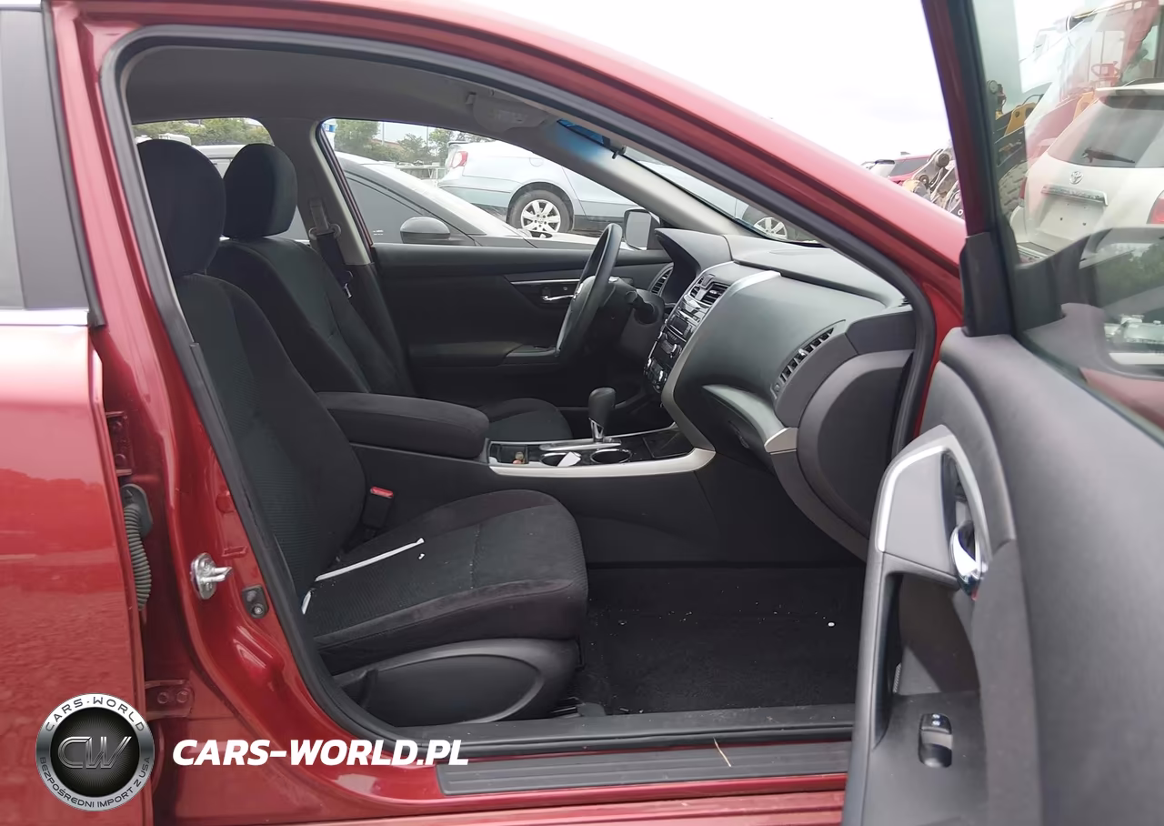 2014 Nissan Altima 2.5 S VIN:1N4AL3AP2EN383898 - 5