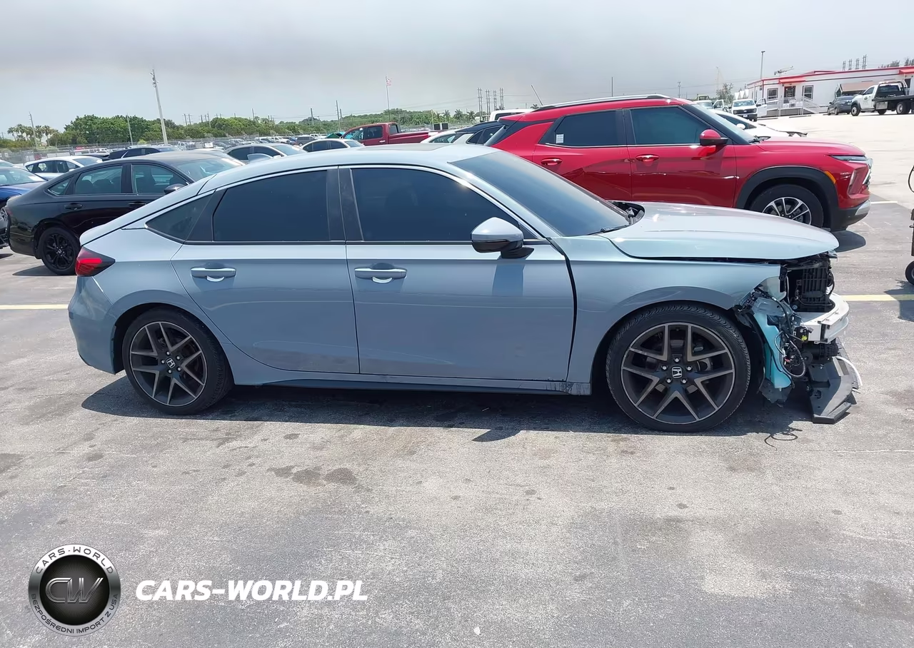 2022 Honda Civic Sport Touring VIN:19XFL1H81NE018345 - 13
