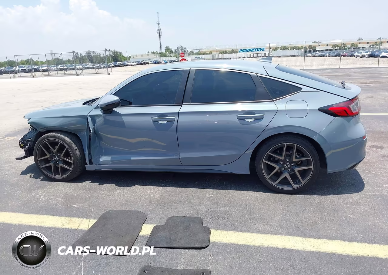2022 Honda Civic Sport Touring VIN:19XFL1H81NE018345 - 14