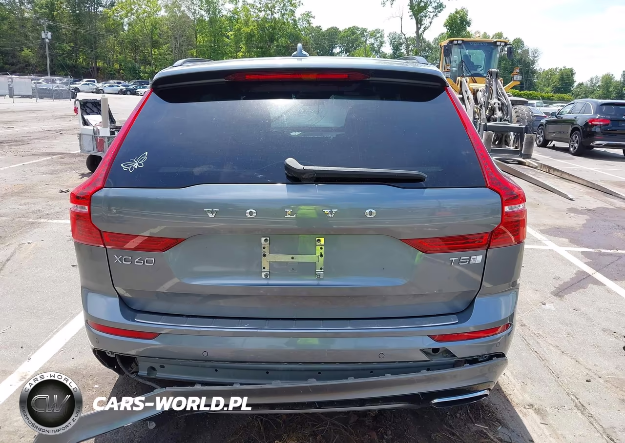 2020 Volvo Xc60 T5 R-Design VIN:YV4102DM1L1500452 - 16