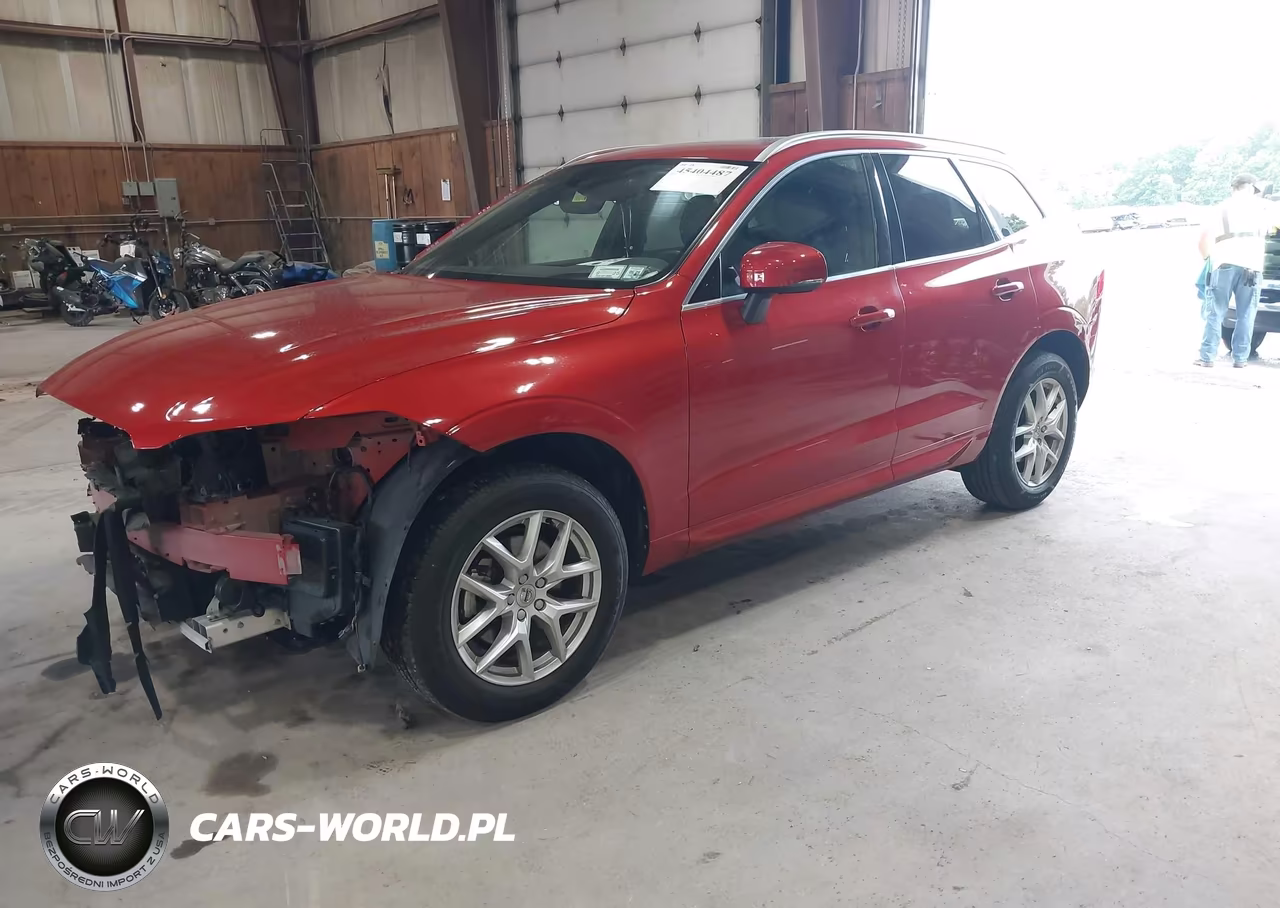 2020 Volvo Xc60 T5 Momentum VIN:YV4102RK8L1525694 - 2