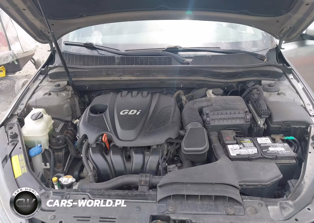 2015 Kia Optima Lx VIN:5XXGM4A76FG465363 - 10