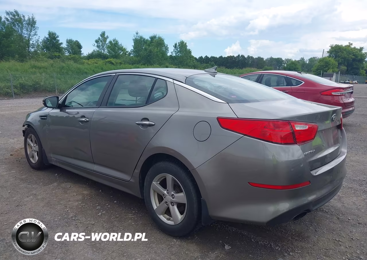 2015 Kia Optima Lx VIN:5XXGM4A76FG465363 - 3