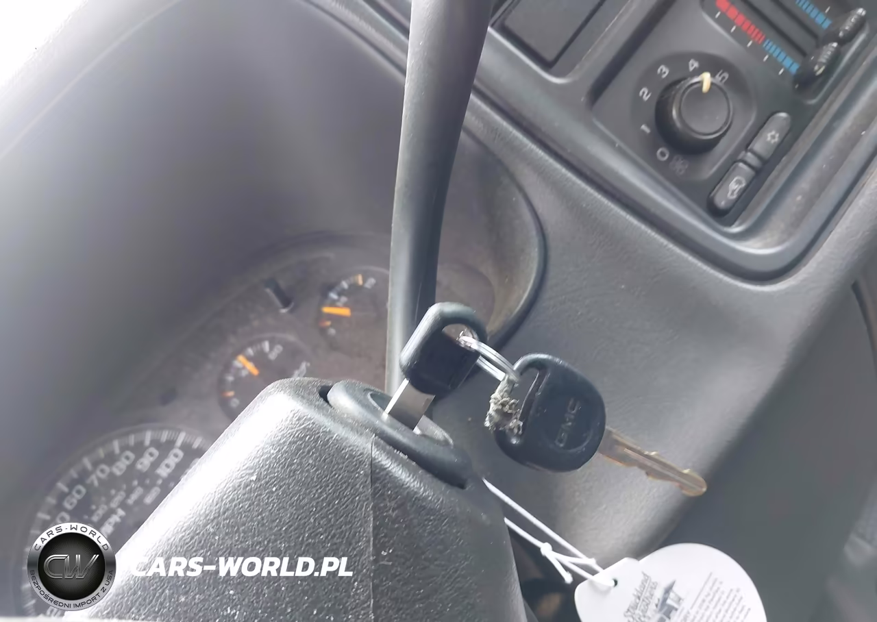 2004 GMC Sierra 1500 VIN:1GTEC19X24Z289838 - 11