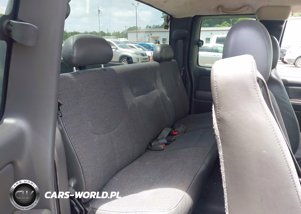 2004 GMC Sierra 1500 VIN:1GTEC19X24Z289838 - 8