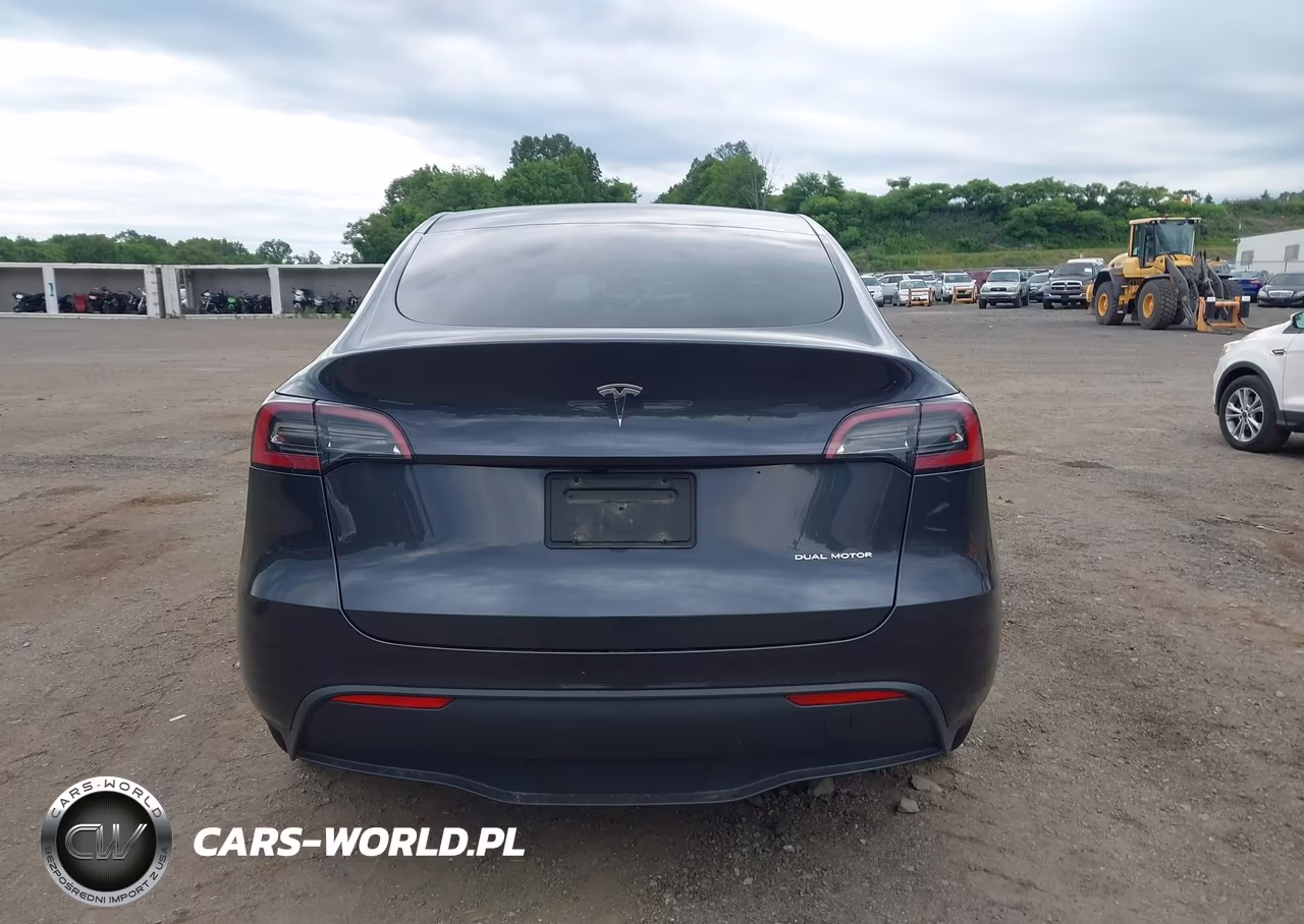 2024 Tesla Model Y Long Range Dual Motor All-Wheel Drive VIN:7SAYGDEE0RA281645 - 15